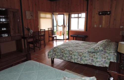 Canton Dota Cabin | Quinta Galeon Lodge