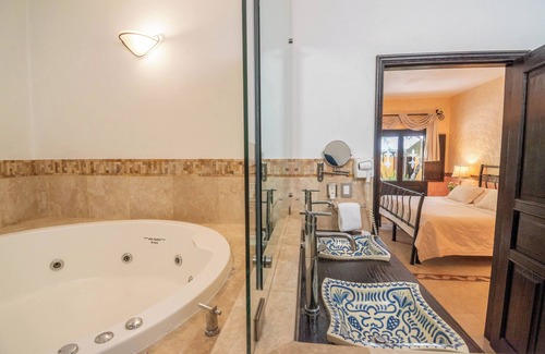 De La Presa Hotel | Quinta Las Acacias