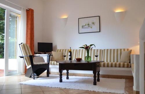 Praia da Luz Apartment | Quinta Paraiso da Mia 2-Bedr Apartment in Luz