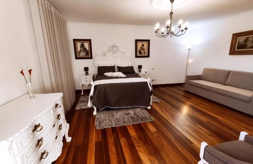 Portela House | Quinta Santa Lucrécia