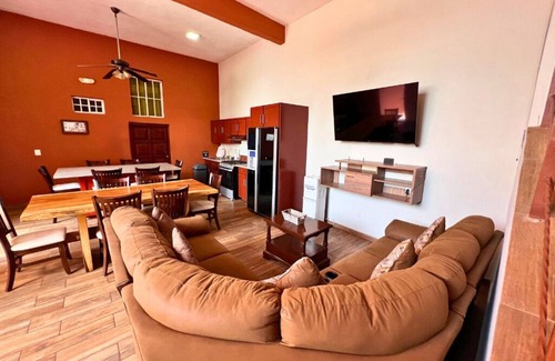 Coatepeque House | Quinta Sunrise