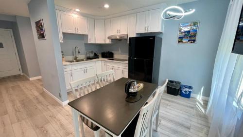 Hollywood Apartment | Quintessence ApartHotel
