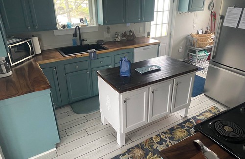 Kennebunkport House | Quintessential Maine Beach Cottage