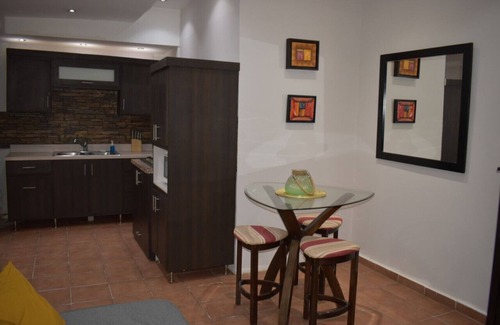 Gobernador Pinero Apartment | Quite and private near restaurants,malls and atractions