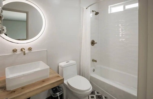 Ramona Cabin | Quite & Clean 2 Bed Room Country Suite in Ramona Wineries