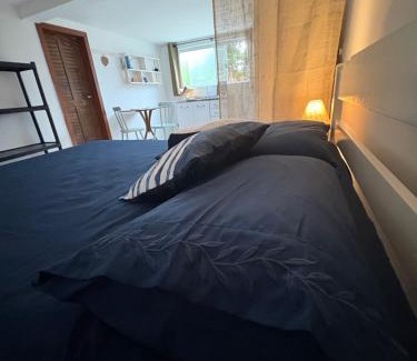 Garopaba House | Quitinete para Casal em Garopaba