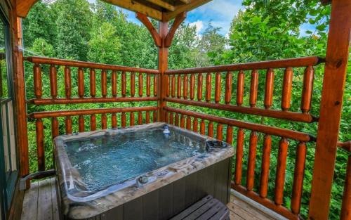 Gatlinburg Villa | Quittin Time