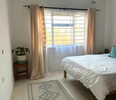 Southern Region House | Qwithu Villa, Cozy Room in Shared 4-Bedroom House