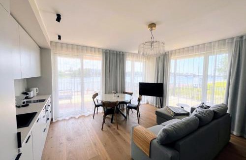 Parnu Apartment | Rääma 7D-2 suure rõduga kahetoaline külaliskorter Pärnu jõe ääres
