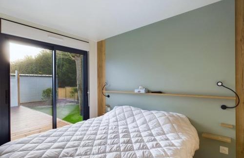 Saint-Gilles-Croix-de-Vie Ski Chalet | Résidence Les Voiles Blanches - Chalet pour 8