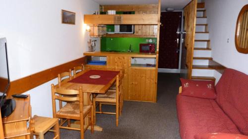 Arc-1800 Apartment | Résidence Aiguille Grive Bat Iii - Appartement 2 pièces 6 personnes en duplex, skis aux pieds, dans le village de Charmettoger à Arc 1800 MAE-2018