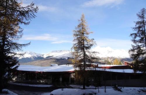Arc-1800 Apartment | Résidence Aiguille Grive Bat Iii - Appartement 2 pièces 6 personnes en duplex, skis aux pieds, dans le village de Charmettoger à Arc 1800 MAE-2018