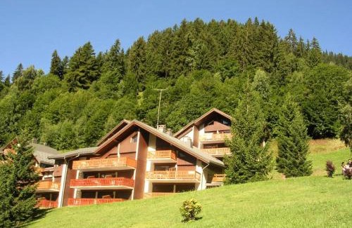 Champagny-en-Vanoise Apartment | Résidence BruyÈres - Les Hauts De Planchamp - Studio pour 3 Personnes MAE-3349