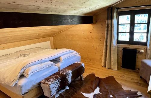 Flumet Ski Chalet | Résidence Chez Simone - Chalet Simone avec vue sur un village typique du Val d'Arly MAE-6374