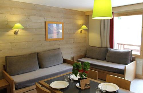 La Perriere Apartment | Résidence Christiana 406 Clés Blanches Courchevel
