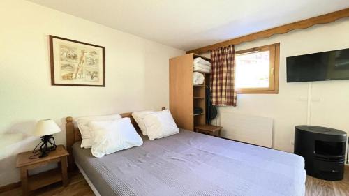 Puy-Saint-Vincent Apartment | Résidence Dame Blanche - DBA119 - APPT 1 CHAMBRE + CABINE - BALCON - 6 PERSONNES - Secteur 1800 MAE-7994