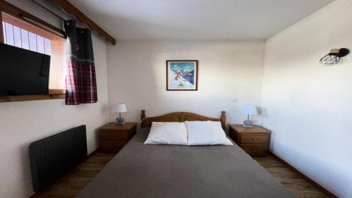 Puy-Saint-Vincent Apartment | Résidence Dame Blanche - DBA008 - APPT 1 CHAMBRE + CABINE - BALCON - 6 PERSONNES - Secteur 1800 MAE-1414