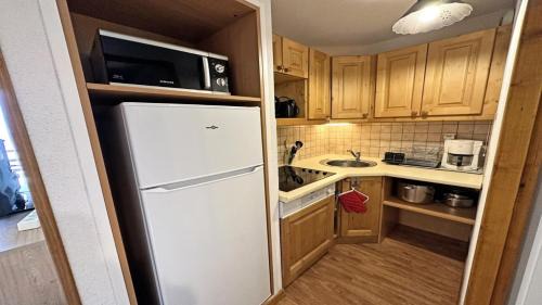 Puy-Saint-Vincent Apartment | Résidence Dame Blanche - DBA208 - APPT 1 CHAMBRE + CABINE - BALCON - 6 PERSONNES - Secteur 1800 MAE-2434