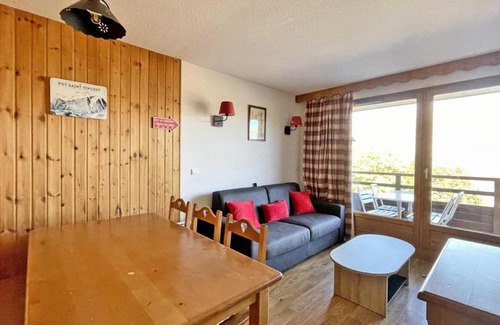 Puy-Saint-Vincent Apartment | Résidence Dame Blanche - DBA122 – APPT 1 CHAMBRE + CABINE - BALCON - 6 PERSONNES - Secteur 1800 MAE-2634