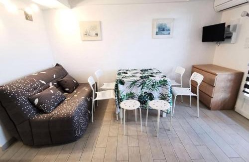 Leucate Villa | Résidence Grande Bleue - VILLA T1 CAB MEZZ 6 couchages PORT LEUCATE MAE-5274