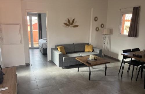 Lecci Apartment | Résidence hôtelière les hameaux de saint cyprien appartement 35 M2 1 chambre