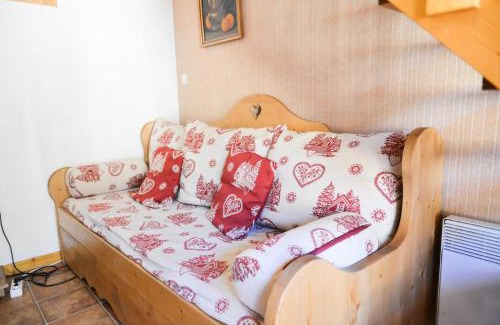 Valloire Apartment | Résidence La Demeurance - 2 pièces cabine + mezzanine 6 personnes exposé ouest MAE-7934
