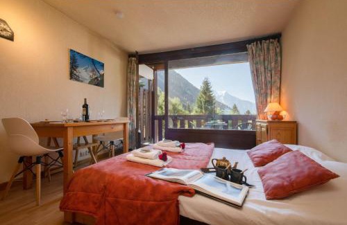 Chamonix-Mont-Blanc Apartment | Résidence La Verte 15 ski in ski out - Happy Rentals