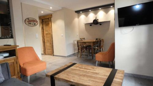 Les Avanchers-Valmorel Apartment | Résidence Lauziere Dessous - La Lauzière-Dessous 10 - Magnifique 2 pièces, en bordure de pistes MAE-4704