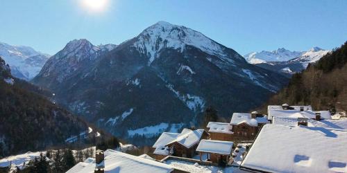 Champagny-en-Vanoise Apartment | Résidence Les Alpages - 3 Pièces pour 8 Personnes MAE-4274