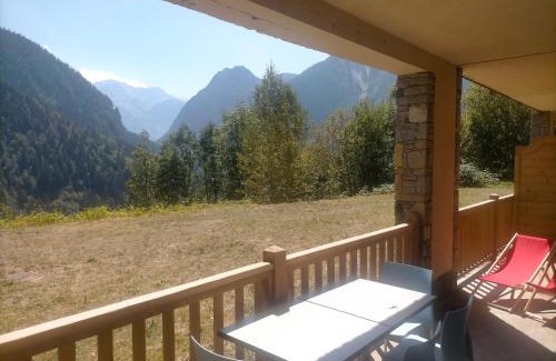 Champagny-en-Vanoise Apartment | Résidence les Alpages - Appartement Boule de neige - 3 pièces 6 personnes