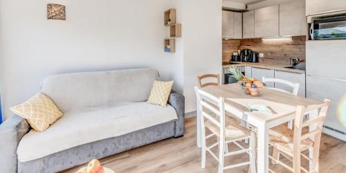 Champagny-en-Vanoise Apartment | Résidence Le Reclaz - 3 Pièces pour 6 Personnes MAE-9524