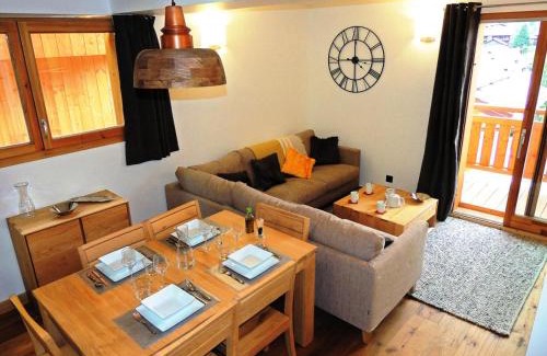 Les Gets Apartment | Résidence Le Kilimandjaro - 3 Pièces + cabine à deux pas du centre village MAE-1041