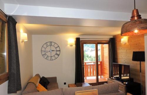 Les Gets Apartment | Résidence Le Kilimandjaro - 3 Pièces + cabine à deux pas du centre village MAE-1041
