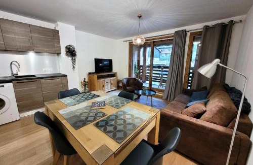 Les Gets Apartment | Résidence Le Solaret - Appartement centre village pour 4 personnes MAE-0821