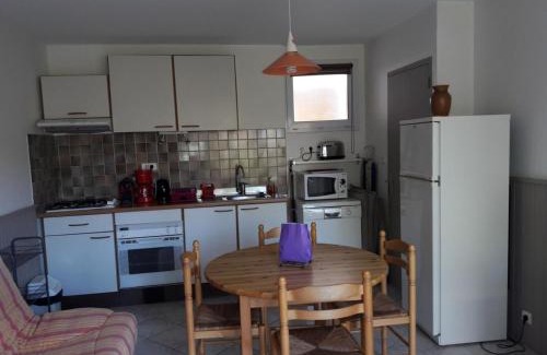 Greoux-les-Bains Apartment | Résidence Les Écureuils