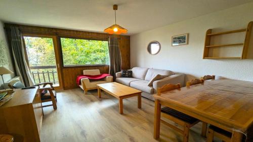 Puy-Saint-Vincent Apartment | Résidence Les Soldanelles - APPARTEMENT 6 pers AVEC VUE IMPRENABLE MAE-9134