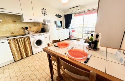 Le Grau-Du-Roi Apartment | Résidence Los Amigos Ii - Studio 3 couchages proche plage MAE-7091