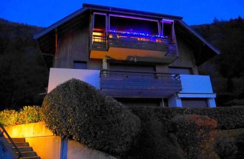 Talloires-Montmin Apartment | Résidence moderne 4* avec terrasses et TV, proche du lac - FR-1-432-7