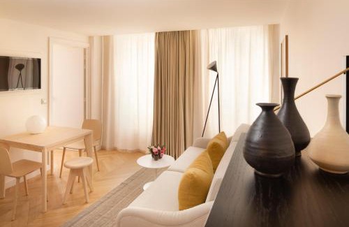 Quartier du Faubourg-Montmartre Apartment | Résidence Nell Paris