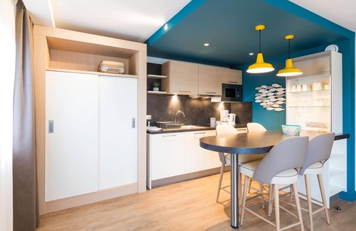 Courtoisville-Sillon-Moka Apartment | Résidence Neptunia