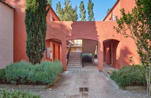 Arles Apartment | Résidence Odalys Le Village Camarguais Les Gardians