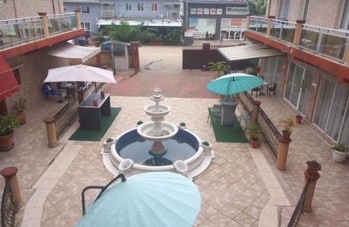 Pointe-Noire Hotel | Résidence Roberta