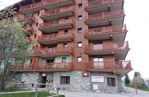 Arc-1800 Apartment | Résidence Roselend - Grand 4 pièces offrant de belles surfaces situé dans une résidence au village du chantel ,proche des pistes et avec piscine MAE-8204