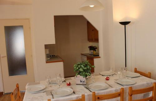 La Perriere Apartment | Résidence Saboia B54 Clés Blanches Courchevel