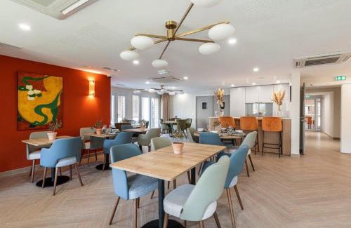 Villeneuve-Loubet Resort | Résidence Senior Marina Bay