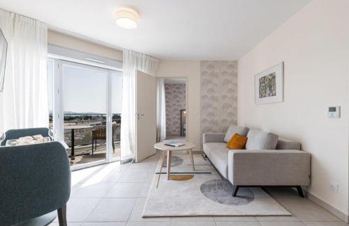 Villeneuve-Loubet Resort | Résidence Senior Marina Bay