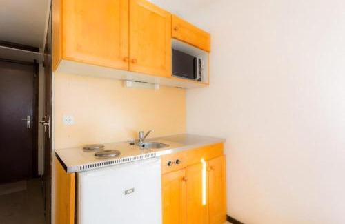 Val-Thorens Apartment | Résidence Vanoise - Studio cabine 4 personnes petit prix, centre station MAE-1394