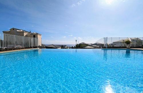 Carosse Apartment | Rêve d'océan - Piscine et vue mer imprenable