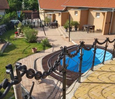 Badacsony Apartment | Római Apartman
