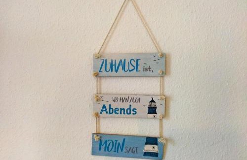 Wischuer Apartment | Rückzugsort für 2 - schönes Appartment mit Terrasse, Wintergarten und Badewanne